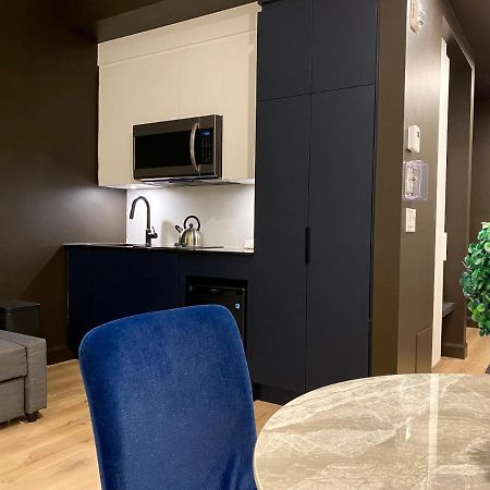 Les Lofts Du Theatre Apartment Quebec City Ngoại thất bức ảnh